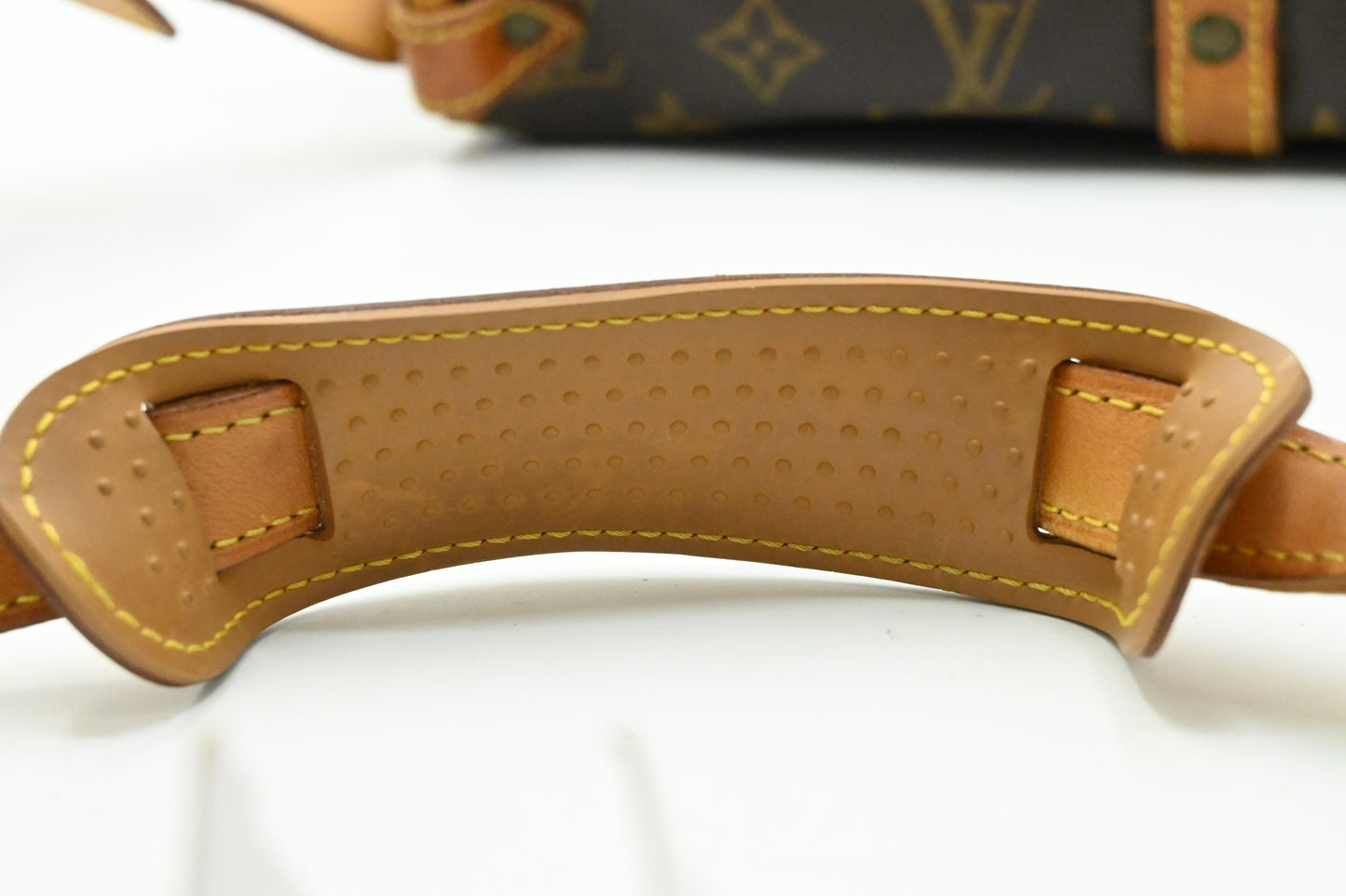 Louis Vuitton Saumur 30 in Monogram Canvas