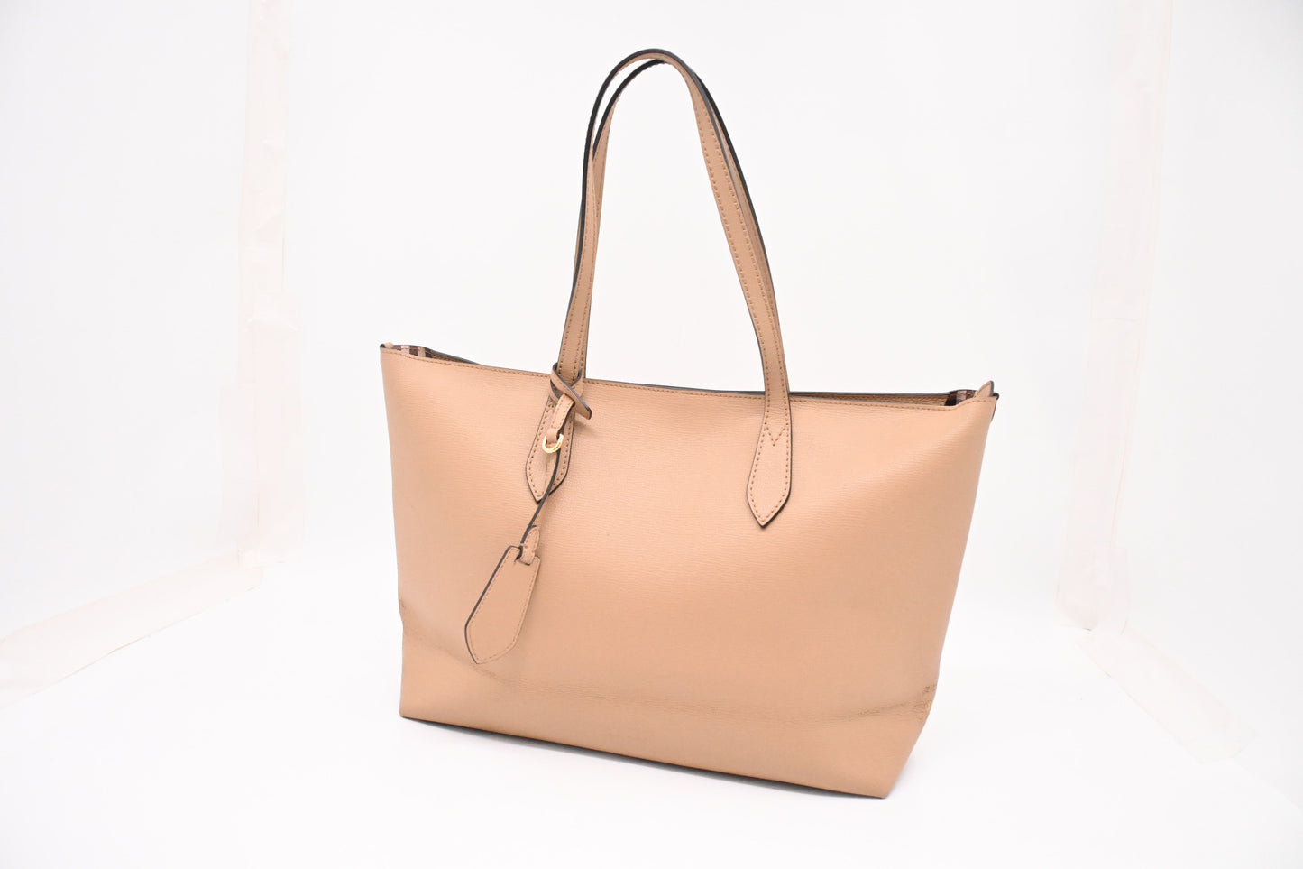 Burberry Tote in Beige Leather