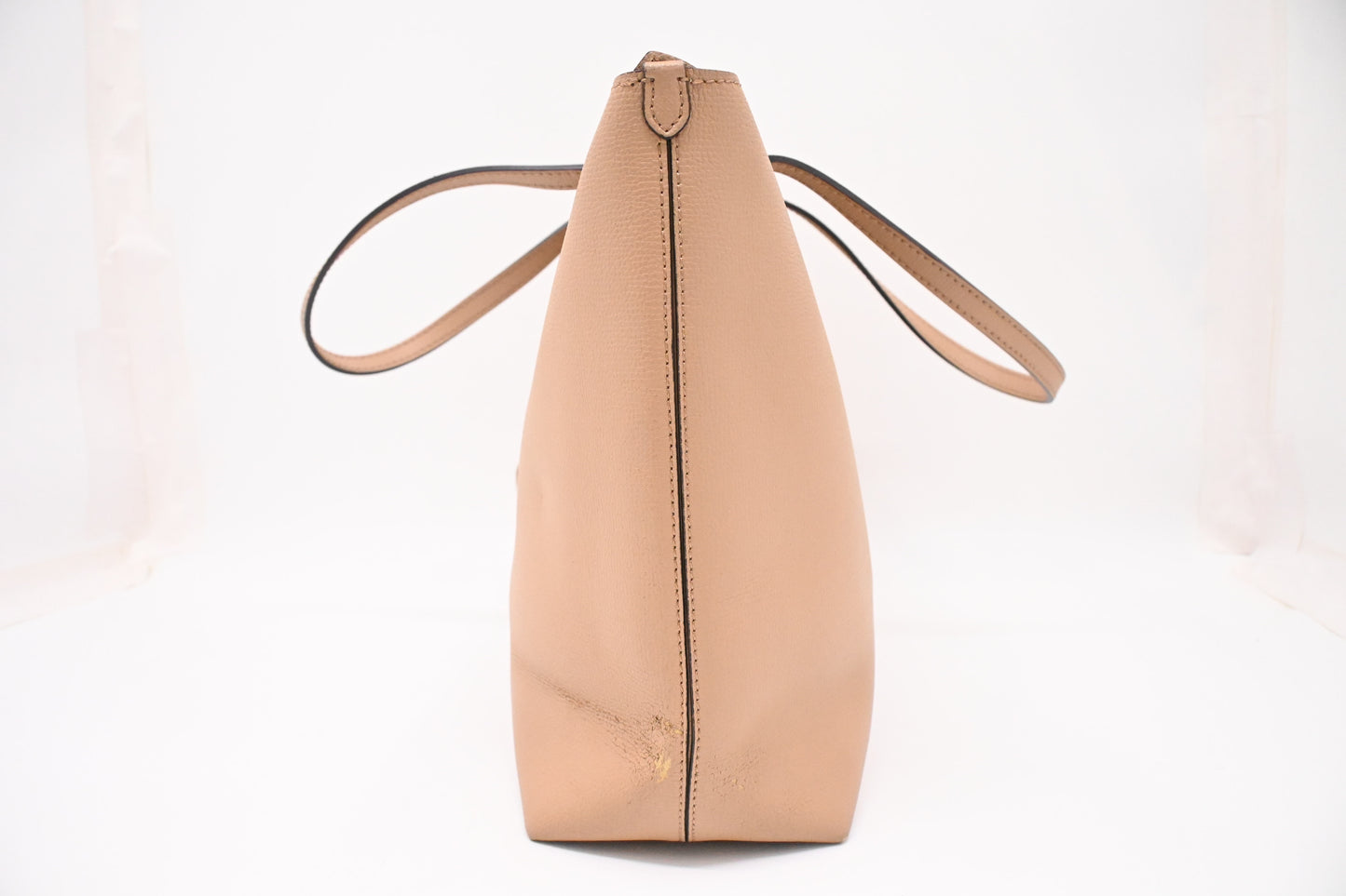 Burberry Tote in Beige Leather