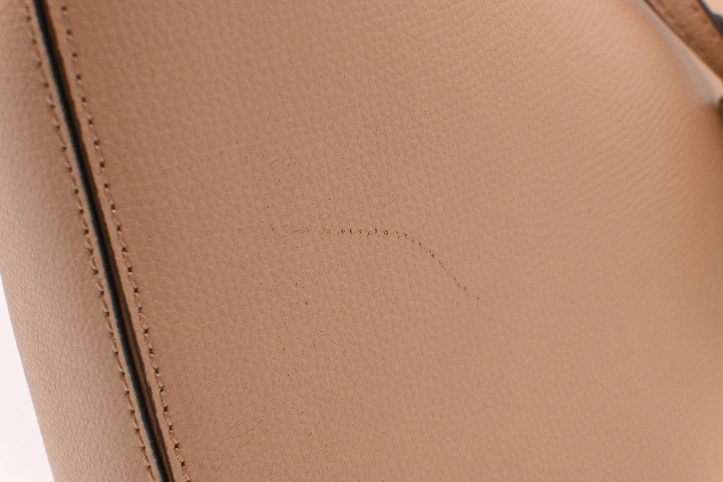 Burberry Tote in Beige Leather