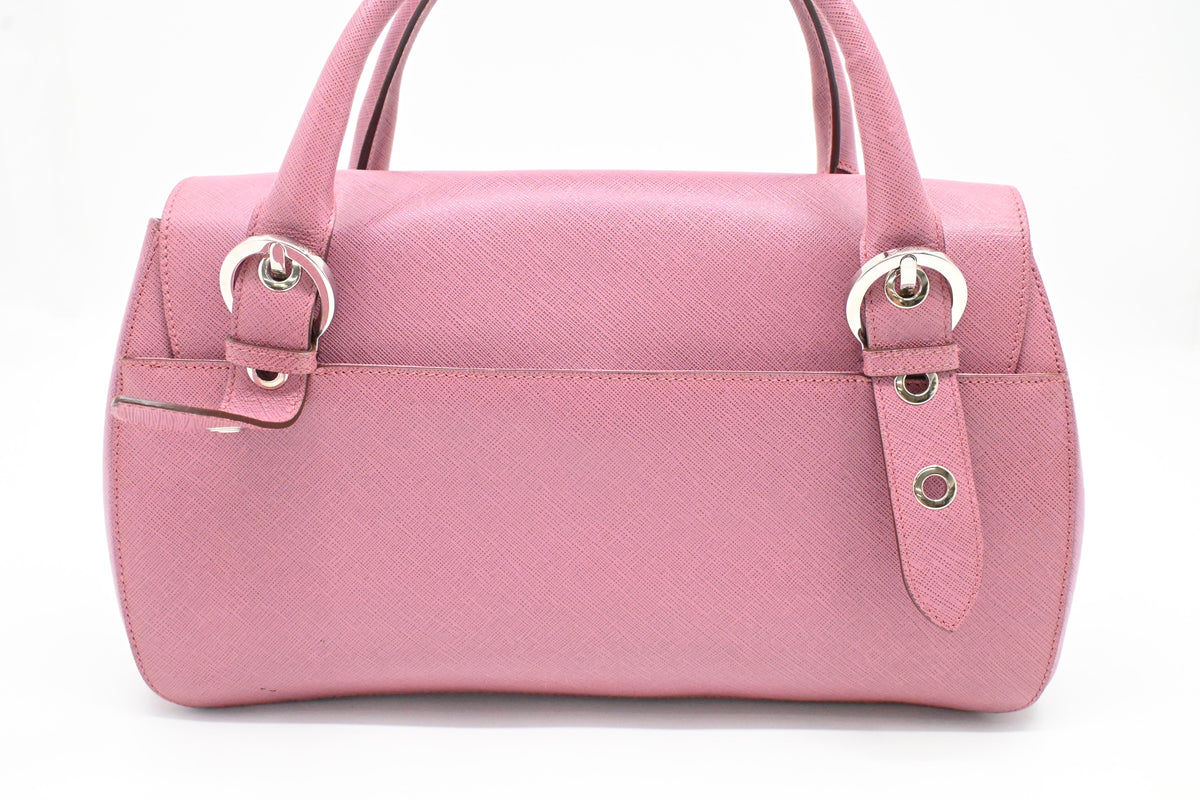 Ferragamo Gancini Shoulder Bag in Pink Leather