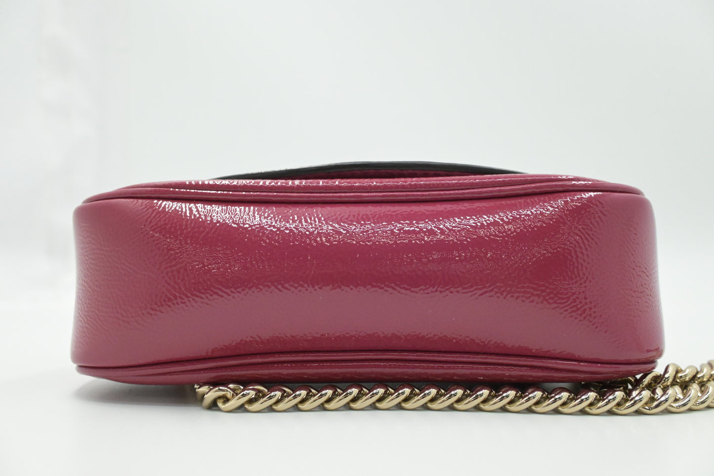 Gucci Soho Chain Crossbody Bag in Pink Leather