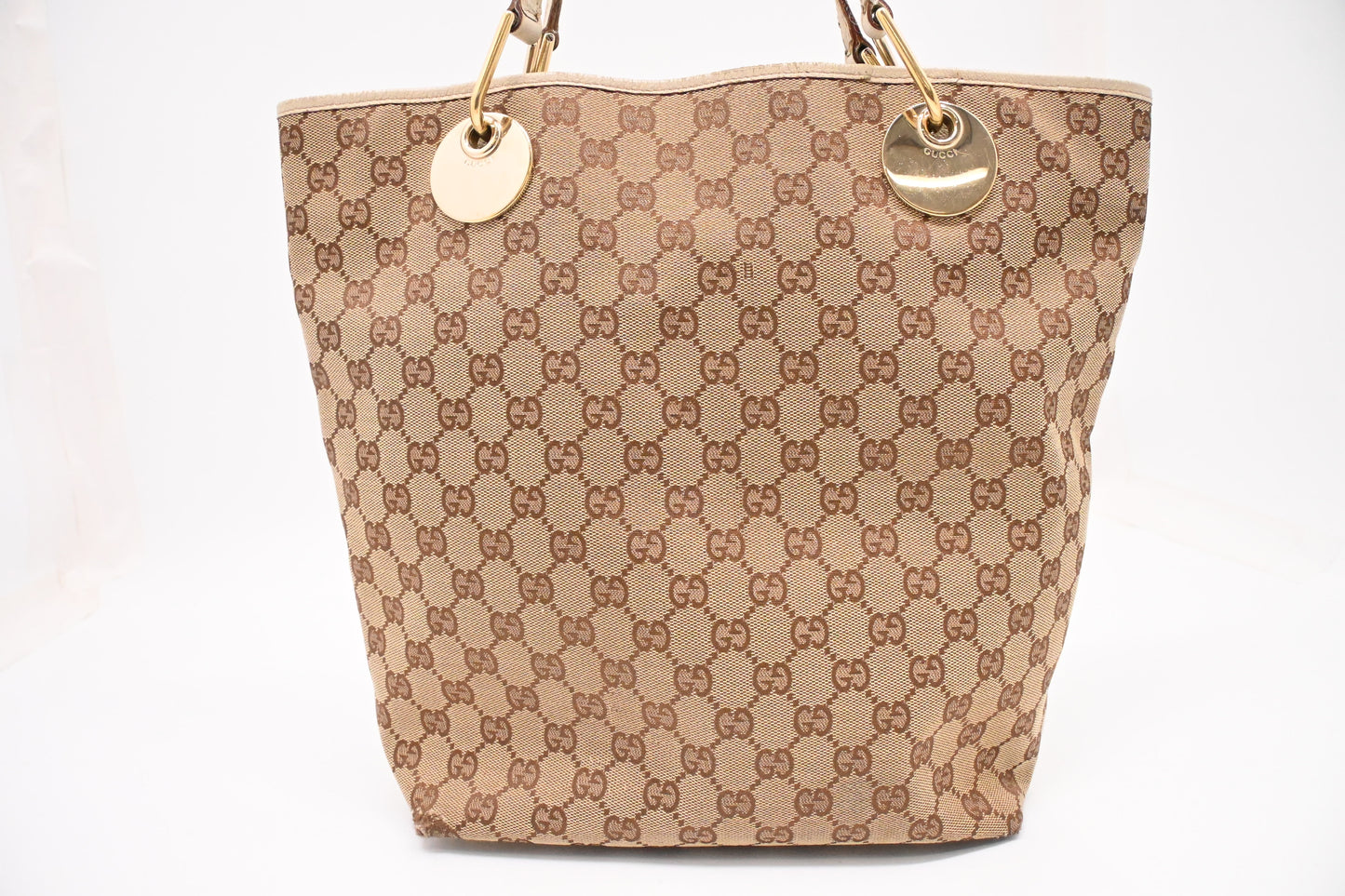 Gucci Tote in GG Canvas
