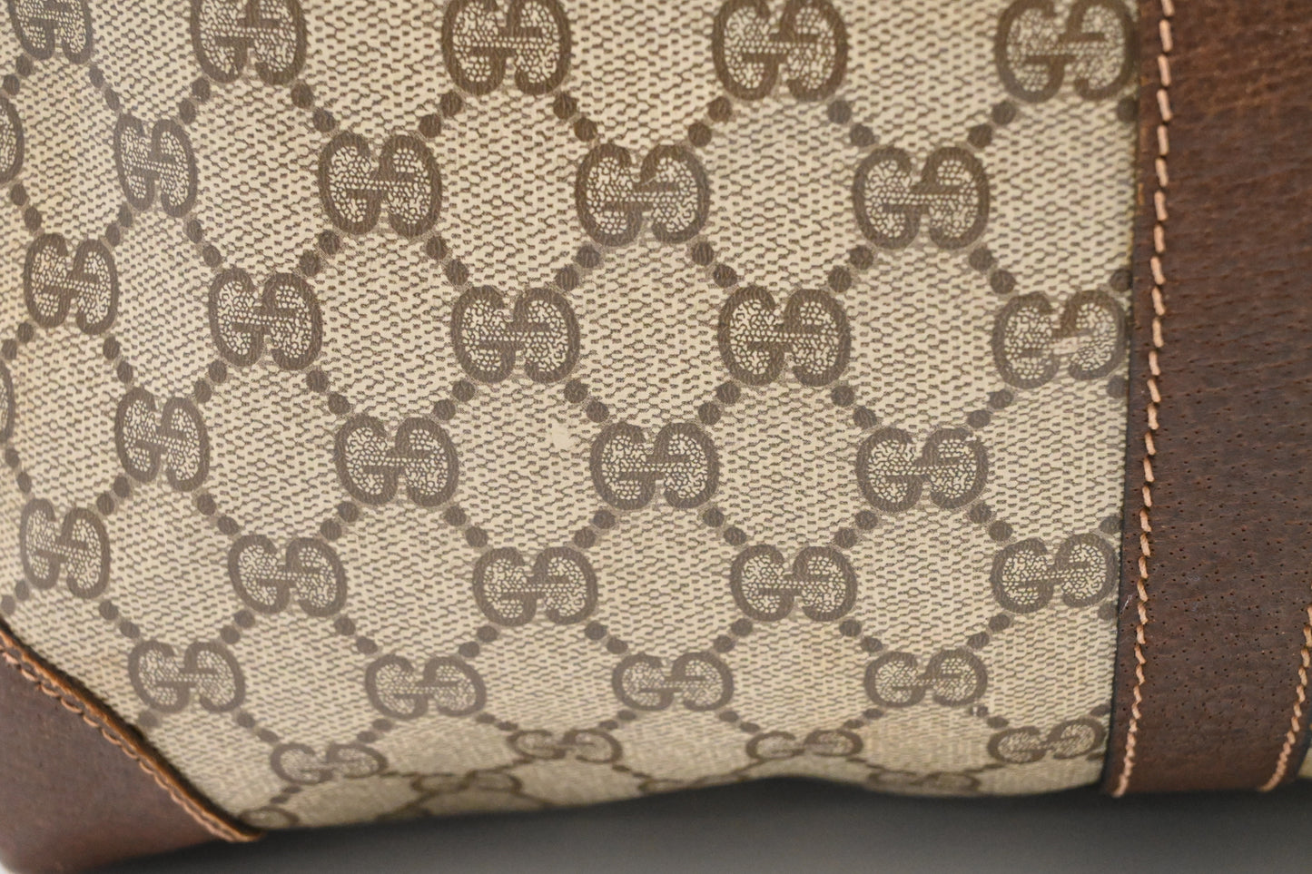 Gucci Travel Bag in GG Supreme Canvas