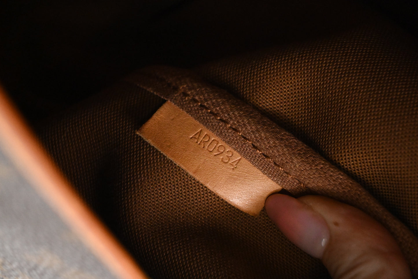 Louis Vuitton Saumur 35 in Monogram Canvas