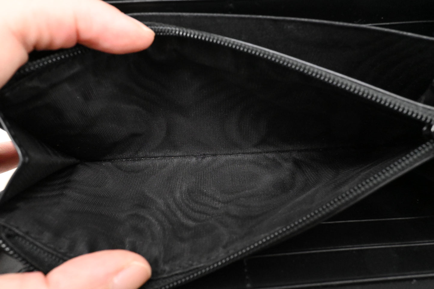 Gucci Zippy Snake Wallet in GG Supreme Canvas