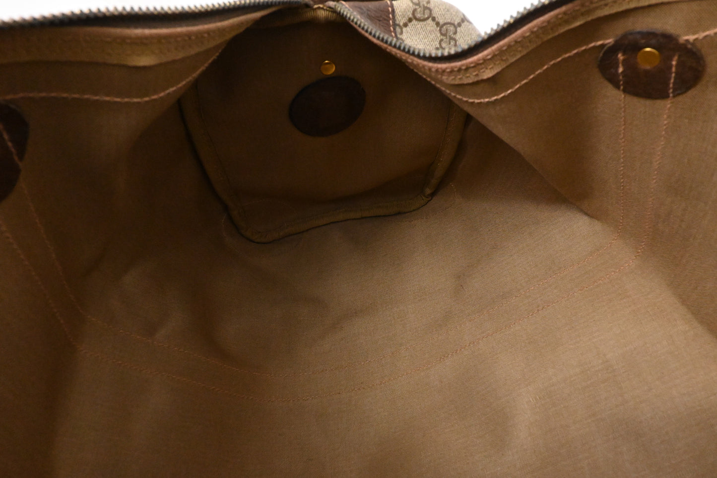 Gucci Travel Bag in GG Supreme Canvas
