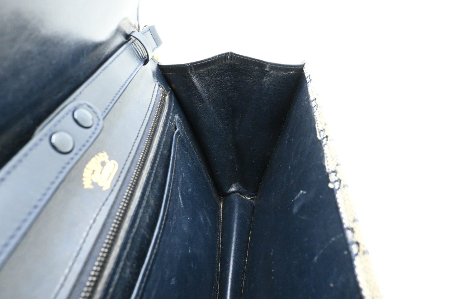 Gucci Clutch on Chain in Blue GG Canvas