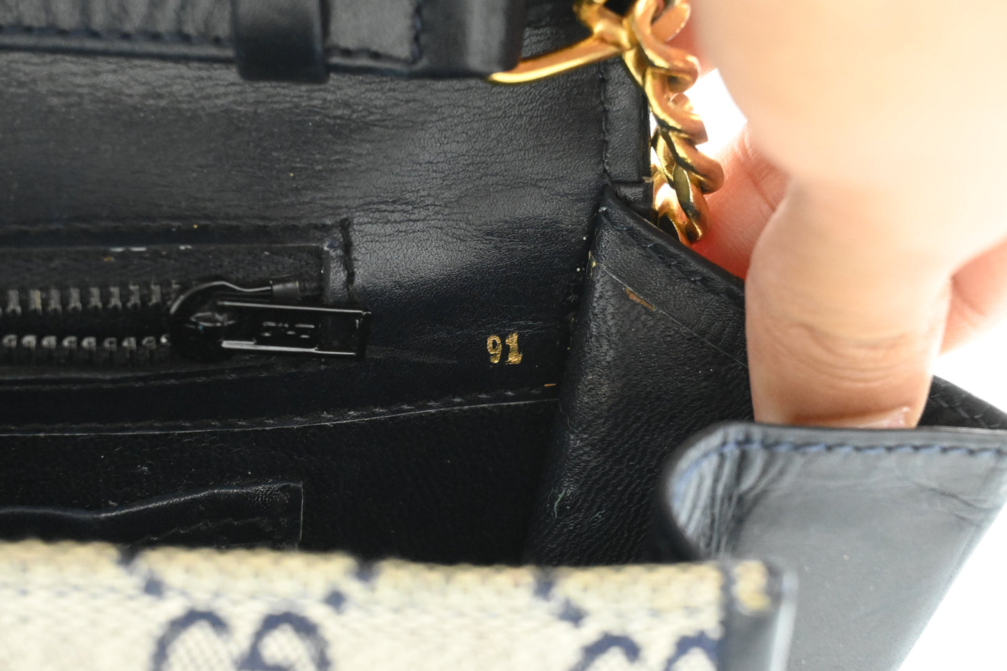 Gucci Clutch on Chain in Blue GG Canvas