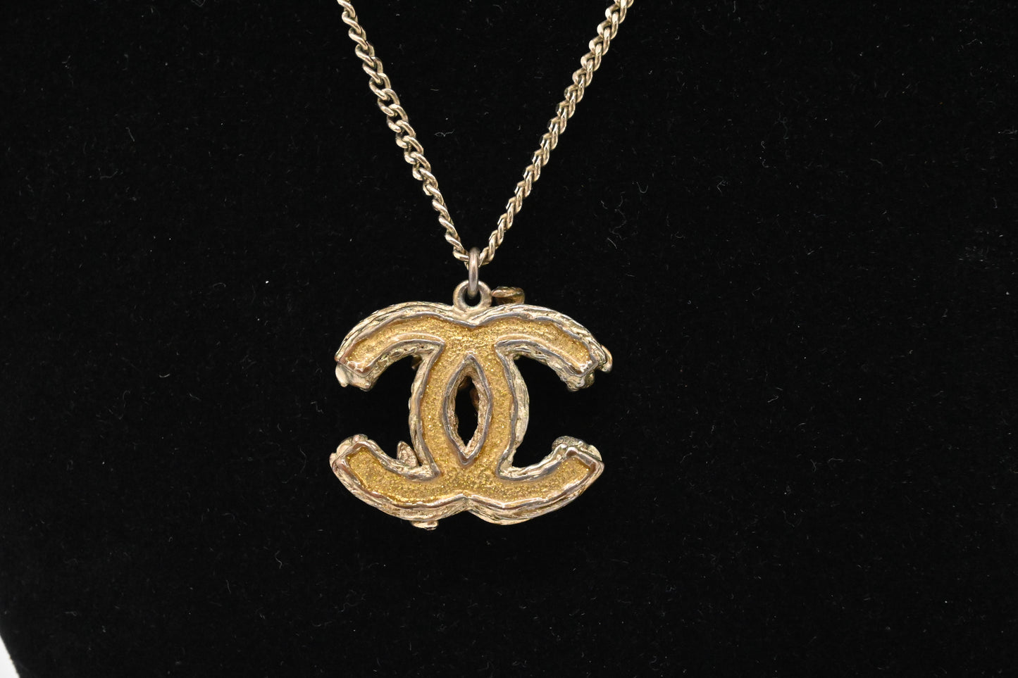 Chanel CC Logo Necklace with Leaves and Flowers