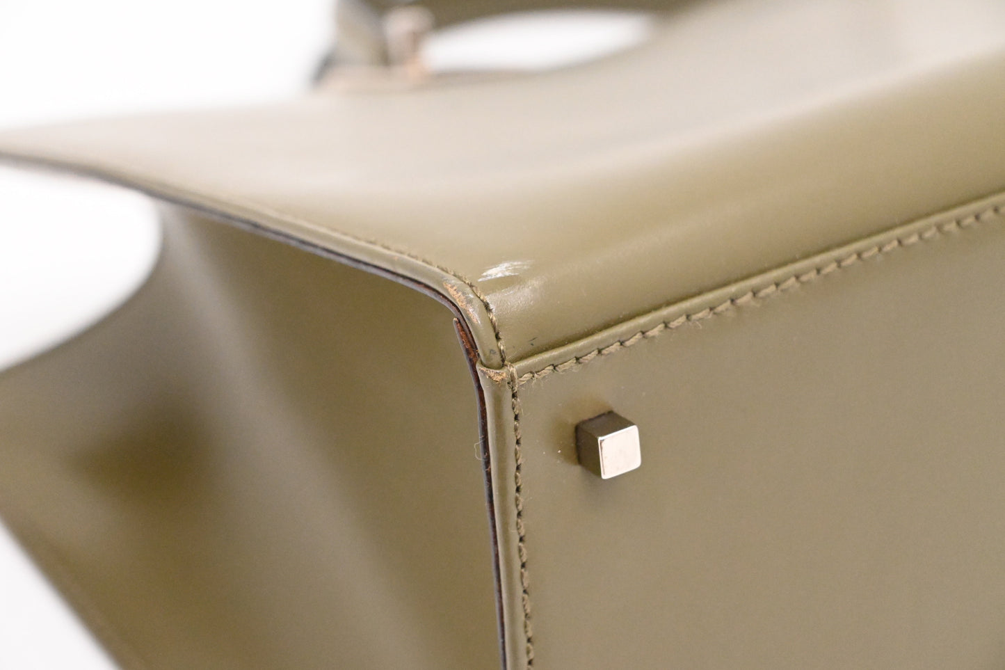 Ferragamo Handbag in Olive Green Leather