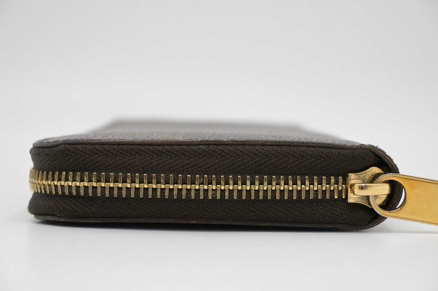 Louis Vuitton Zippy Wallet in Monogram Canvas