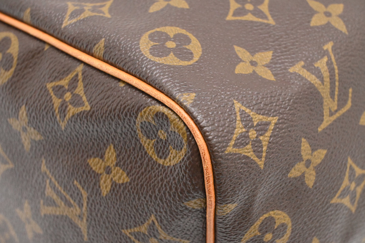 Louis Vuitton Speedy 35 in Monogram Canvas