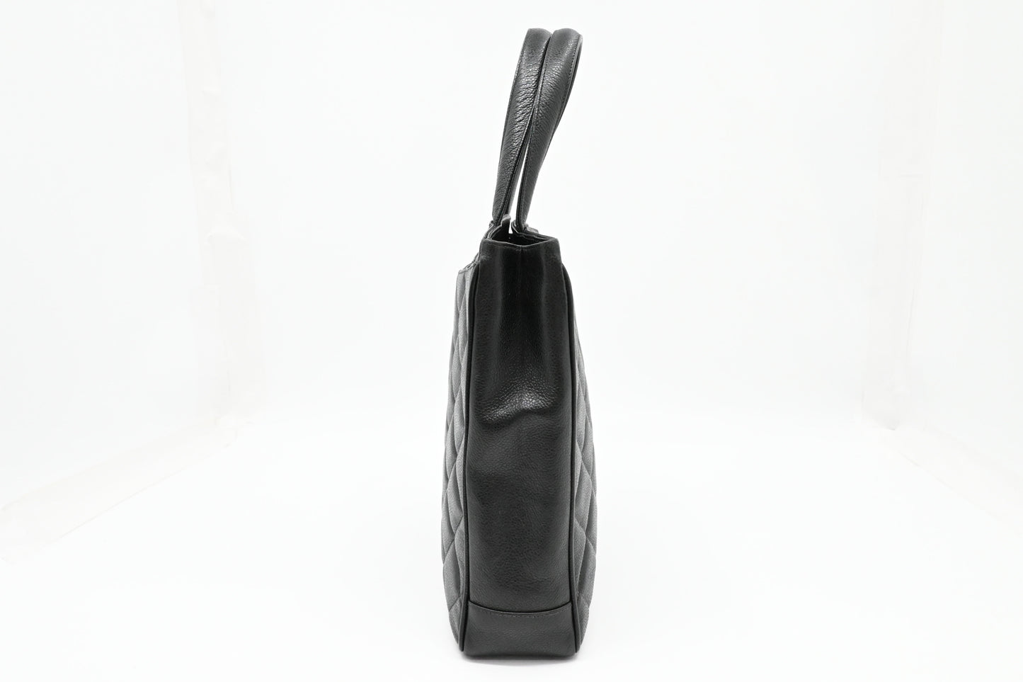 Chanel Tote Bag in Black Caviar Leather