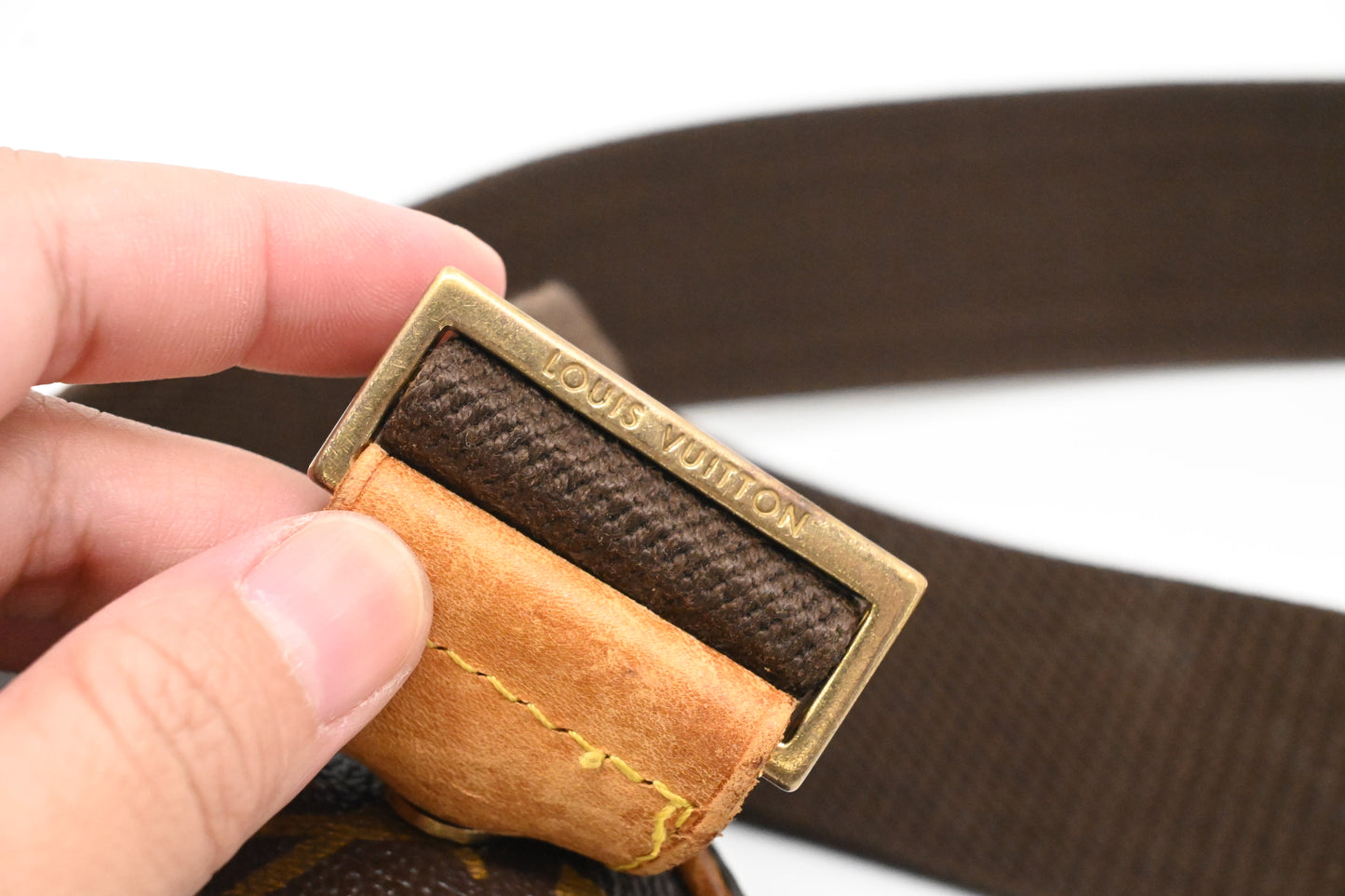 Louis Vuitton Pochette Ganges in Monogram Canvas