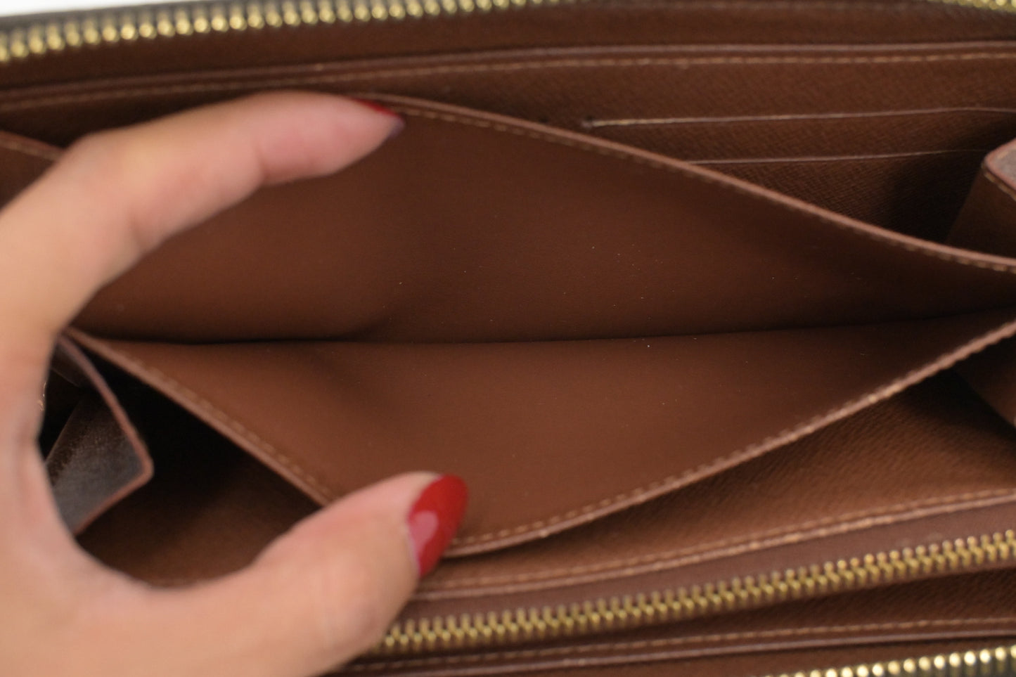 Louis Vuitton Zippy Wallet in Monogram Canvas