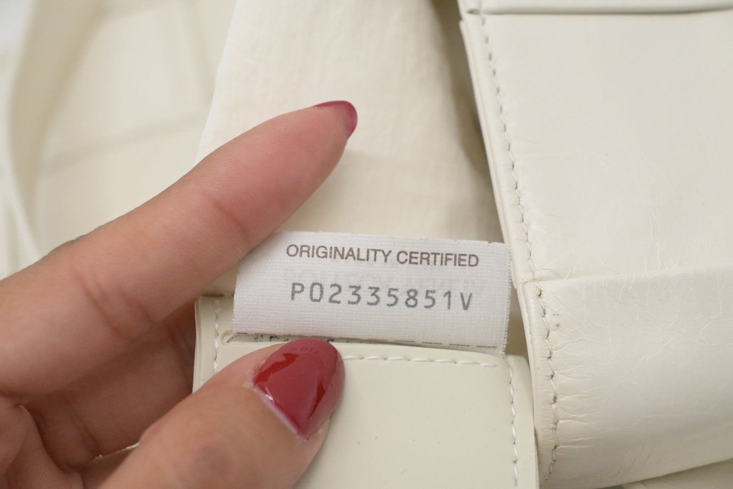 Bottega Veneta Cassette in White Leather