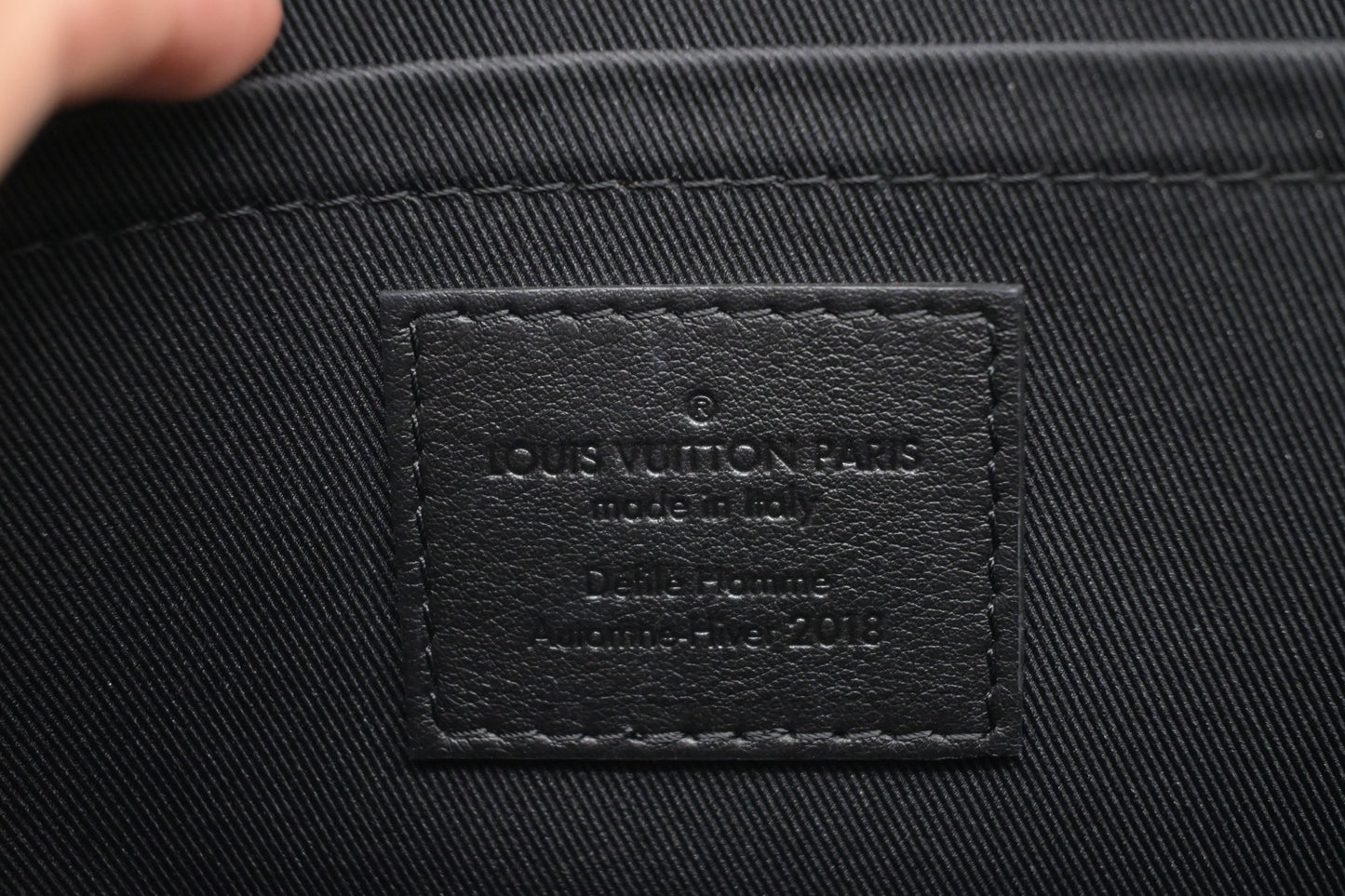 Louis Vuitton Pochette Cosmos in Glaze Monogram Canvas