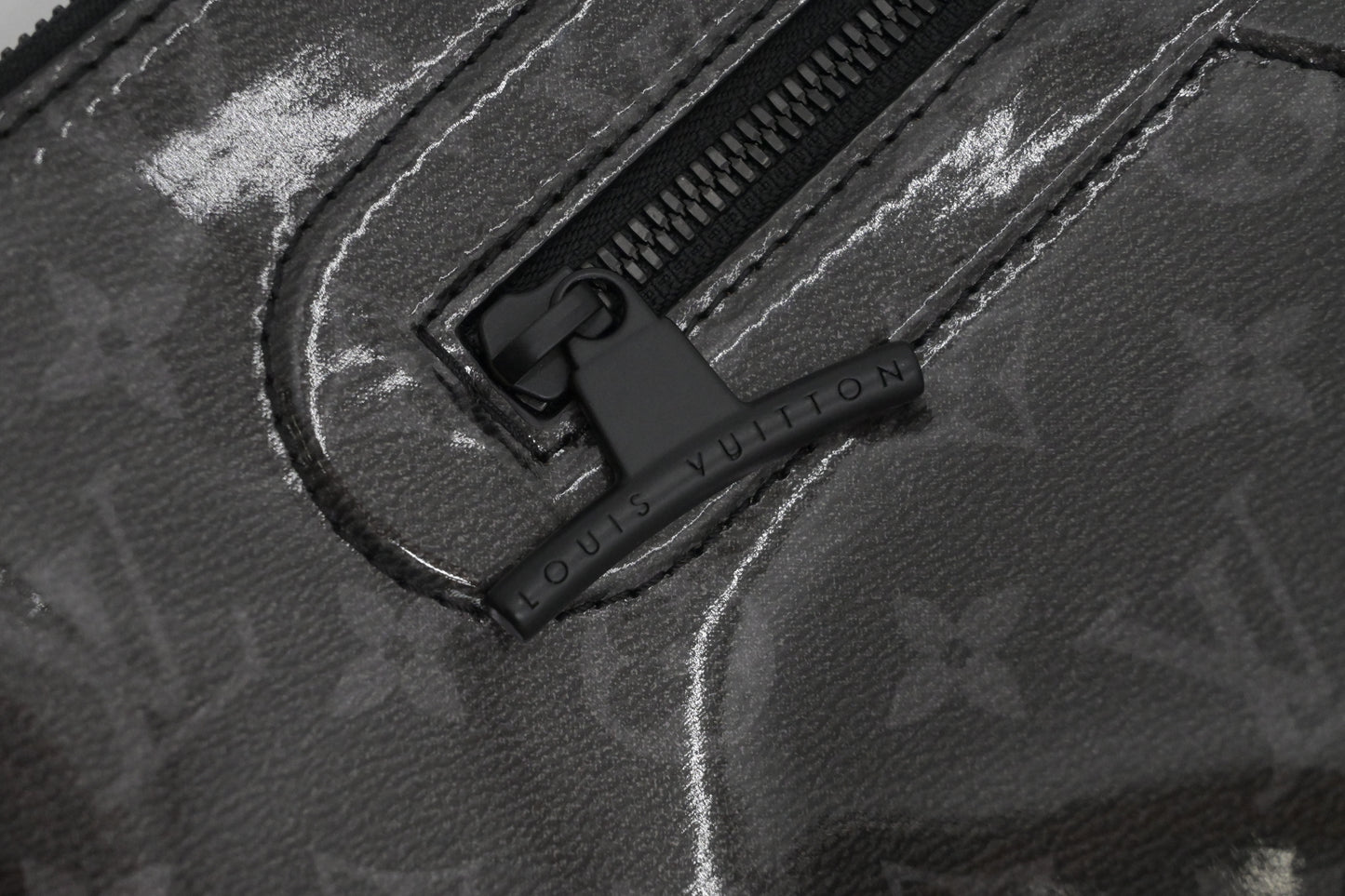 Louis Vuitton Pochette Cosmos in Glaze Monogram Canvas