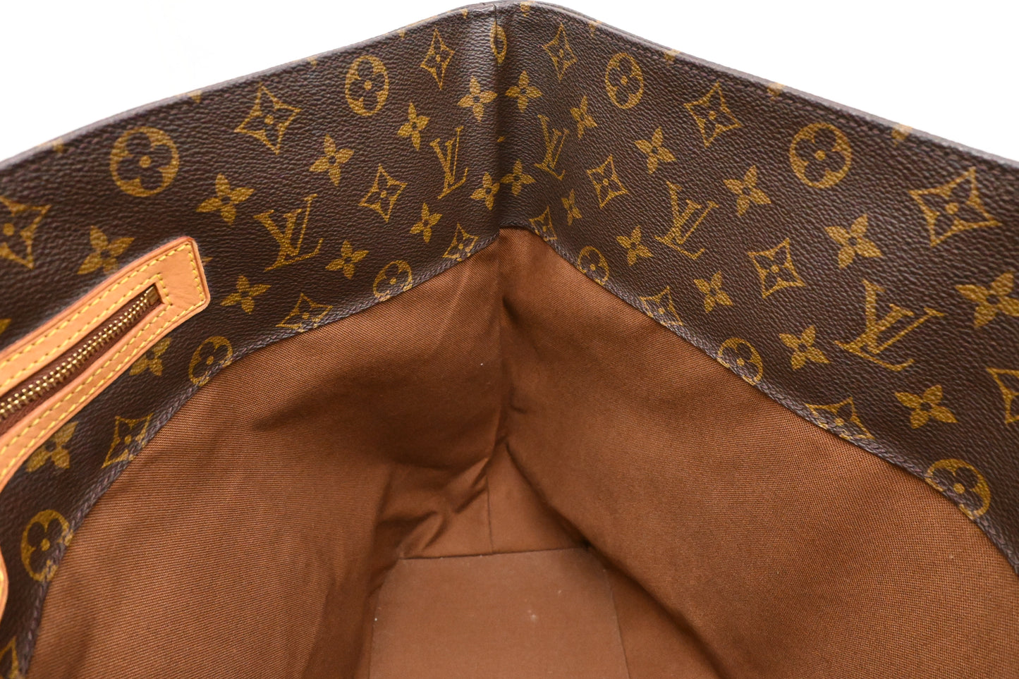 Louis Vuitton Cabas Mezzo in Monogram Canvas