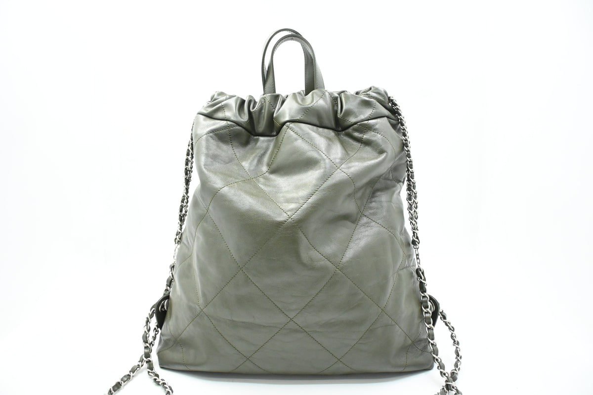 Chanel 22 Backpack in Khaki Green Leather
