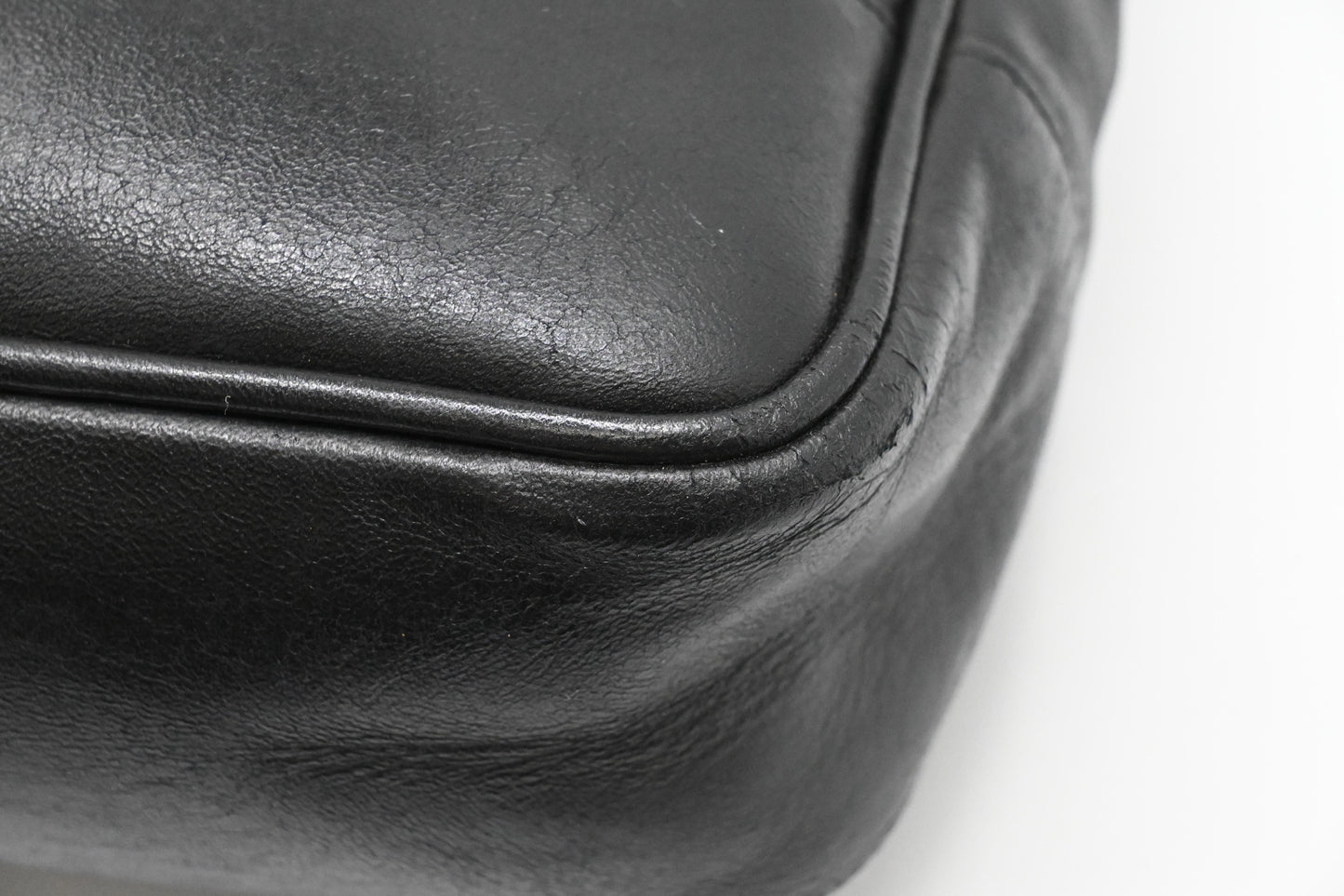 Chanel Shoulder Bag in Black Mattelassé Leather