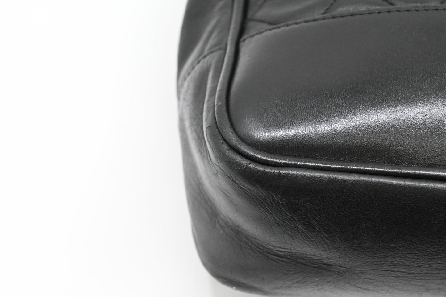 Chanel Shoulder Bag in Black Mattelassé Leather