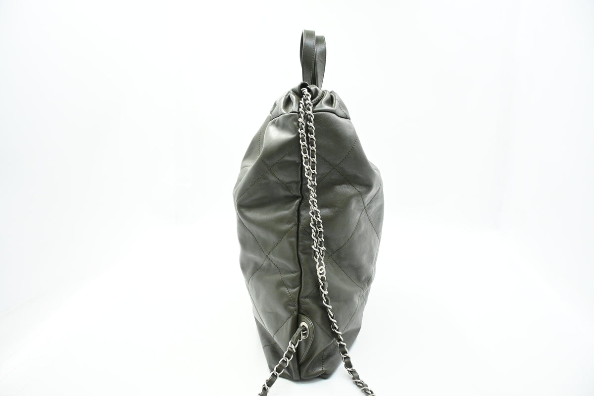 Chanel 22 Backpack in Khaki Green Leather