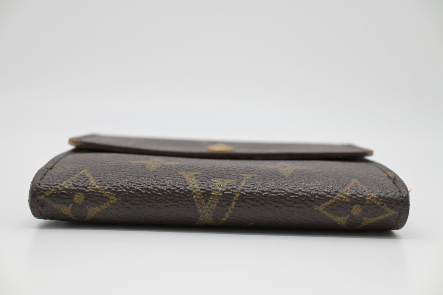 Louis Vuitton Elise Wallet in Monogram Canvas