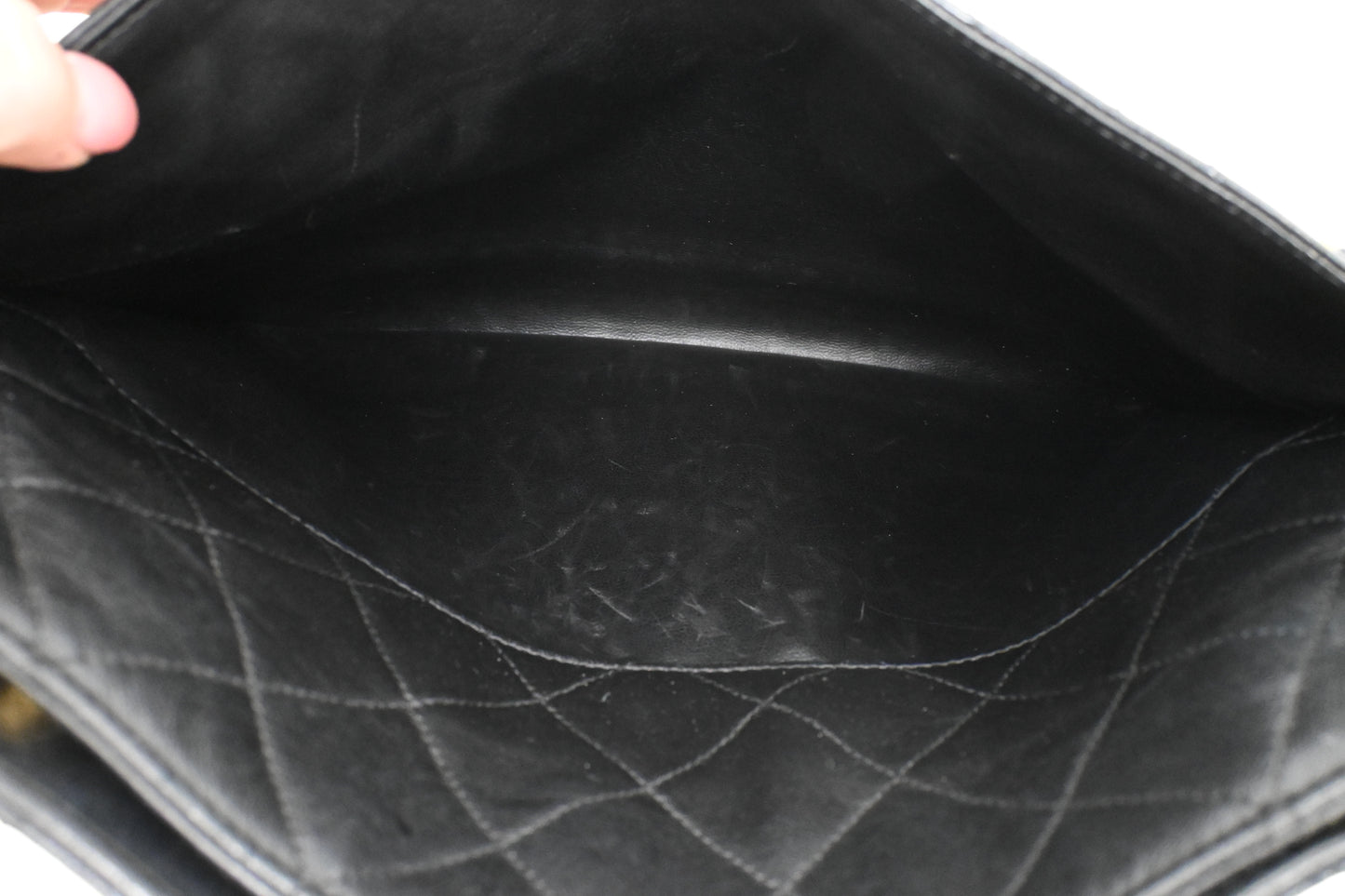 Chanel Shoulder Bag in Black Mattelassé Leather