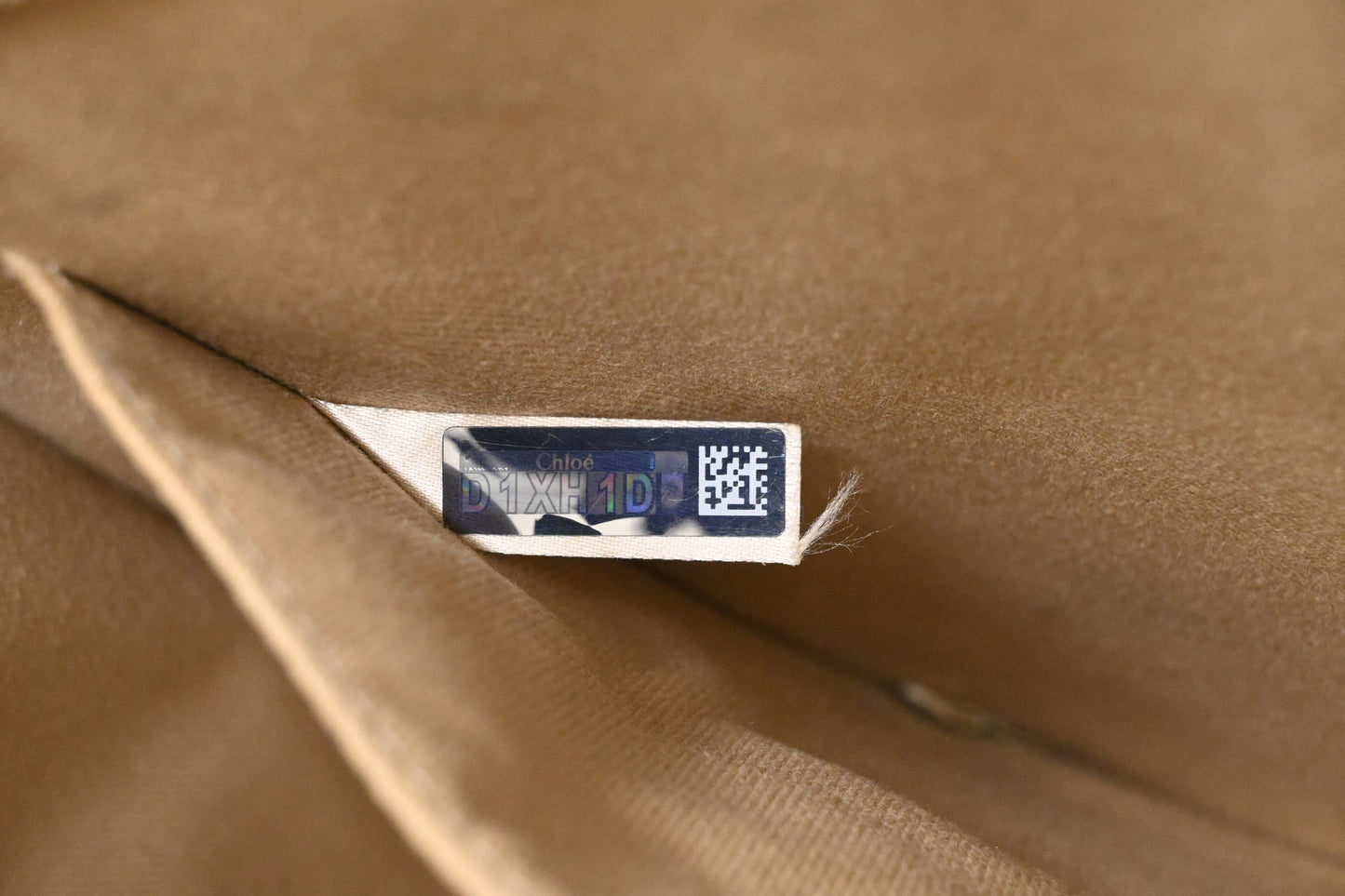 Chloe Medium Woody Tote in Beige Canvas