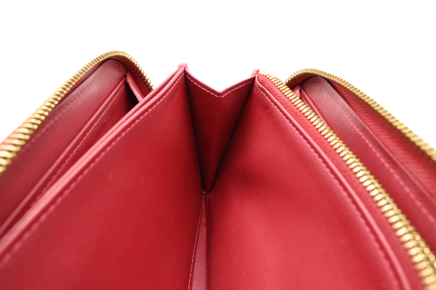 Louis Vuitton Long Zippy Wallet in Red Vernis Leather