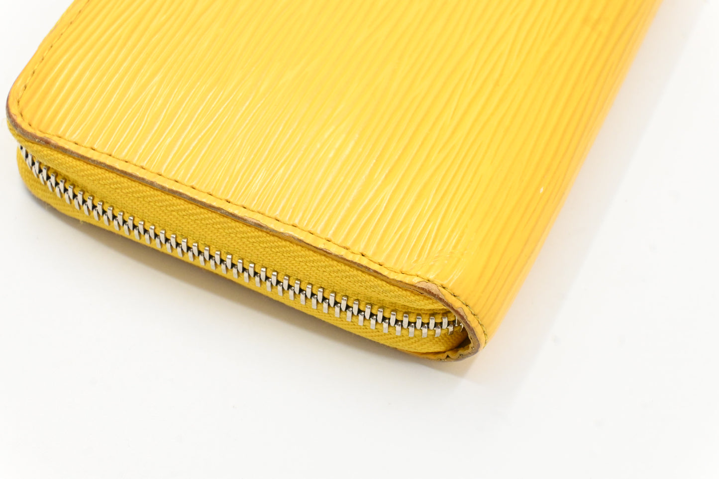 Louis Vuitton Zippy Wallet in Citron Epi Leather