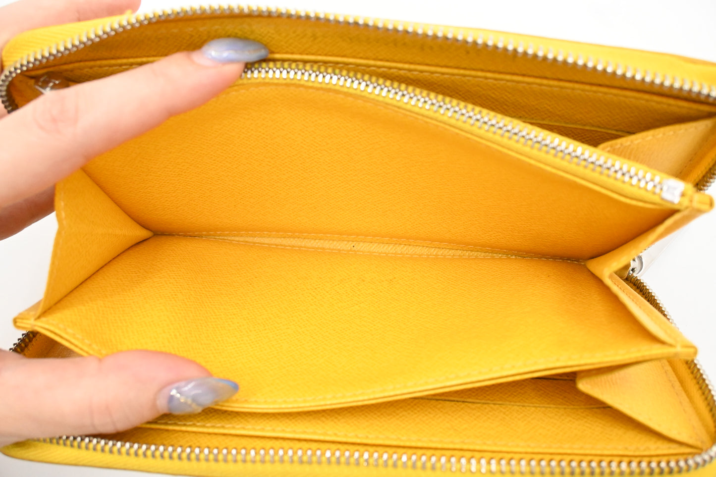 Louis Vuitton Zippy Wallet in Citron Epi Leather