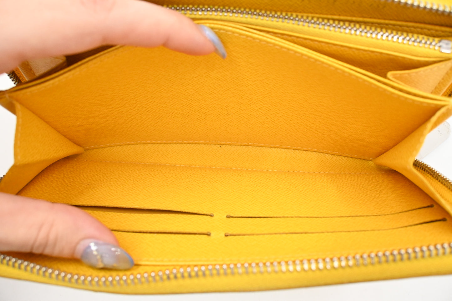 Louis Vuitton Zippy Wallet in Citron Epi Leather