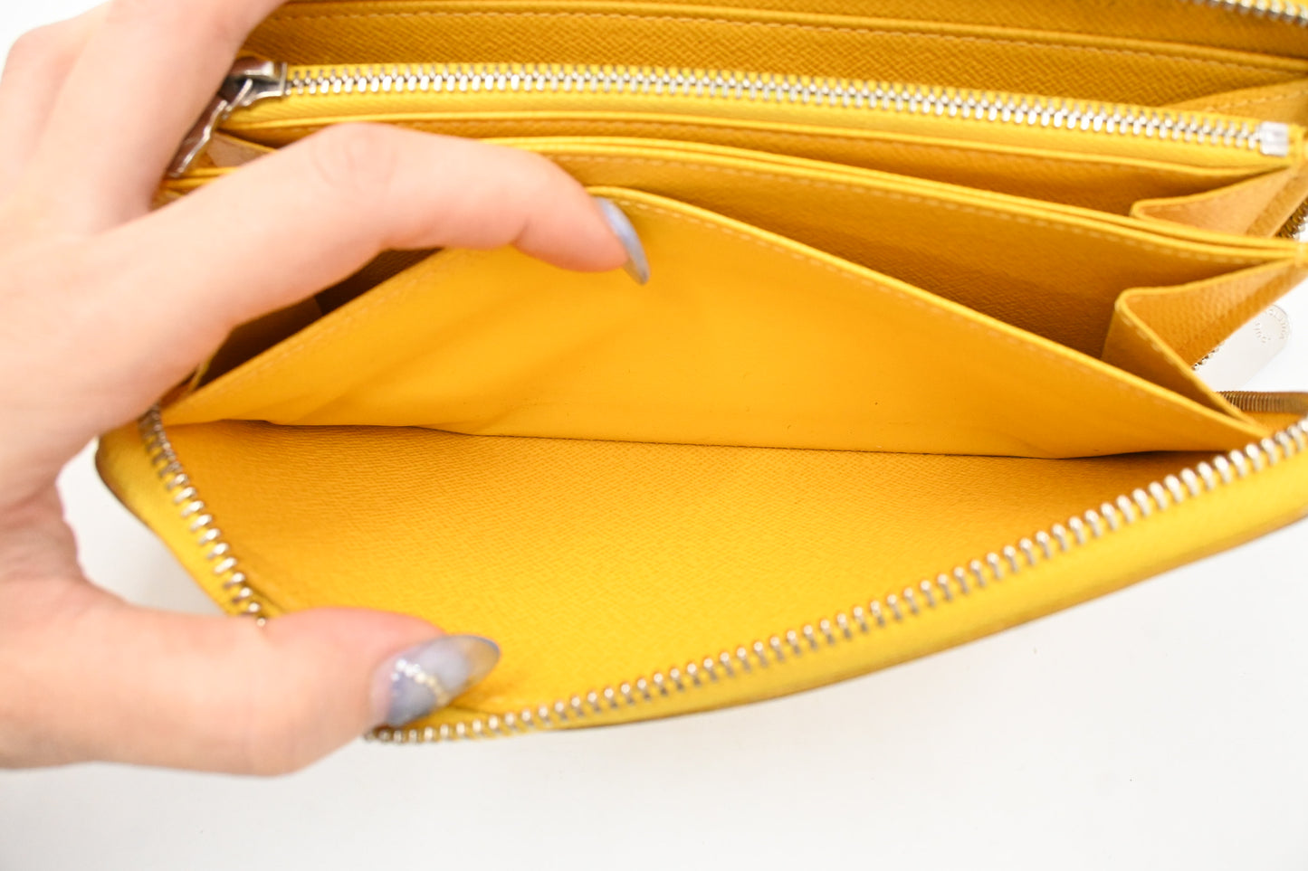 Louis Vuitton Zippy Wallet in Citron Epi Leather