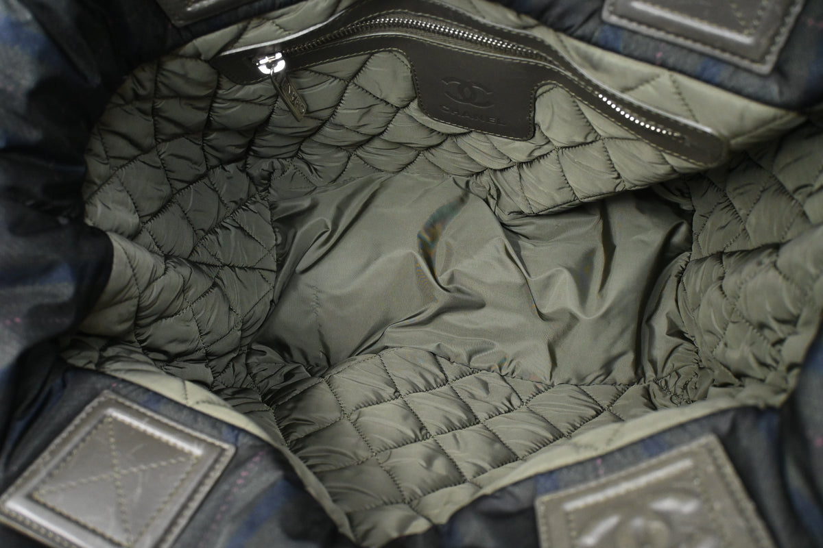 Chanel Coco Cocoon Handbag in Green Nylon