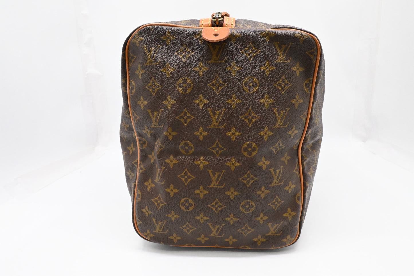 Louis Vuitton Sac Souple 55 in Monogram Canvas