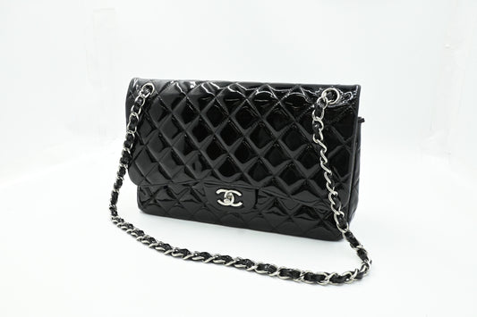 Chanel Jumbo Flap in Black Matelasse Patent Leather