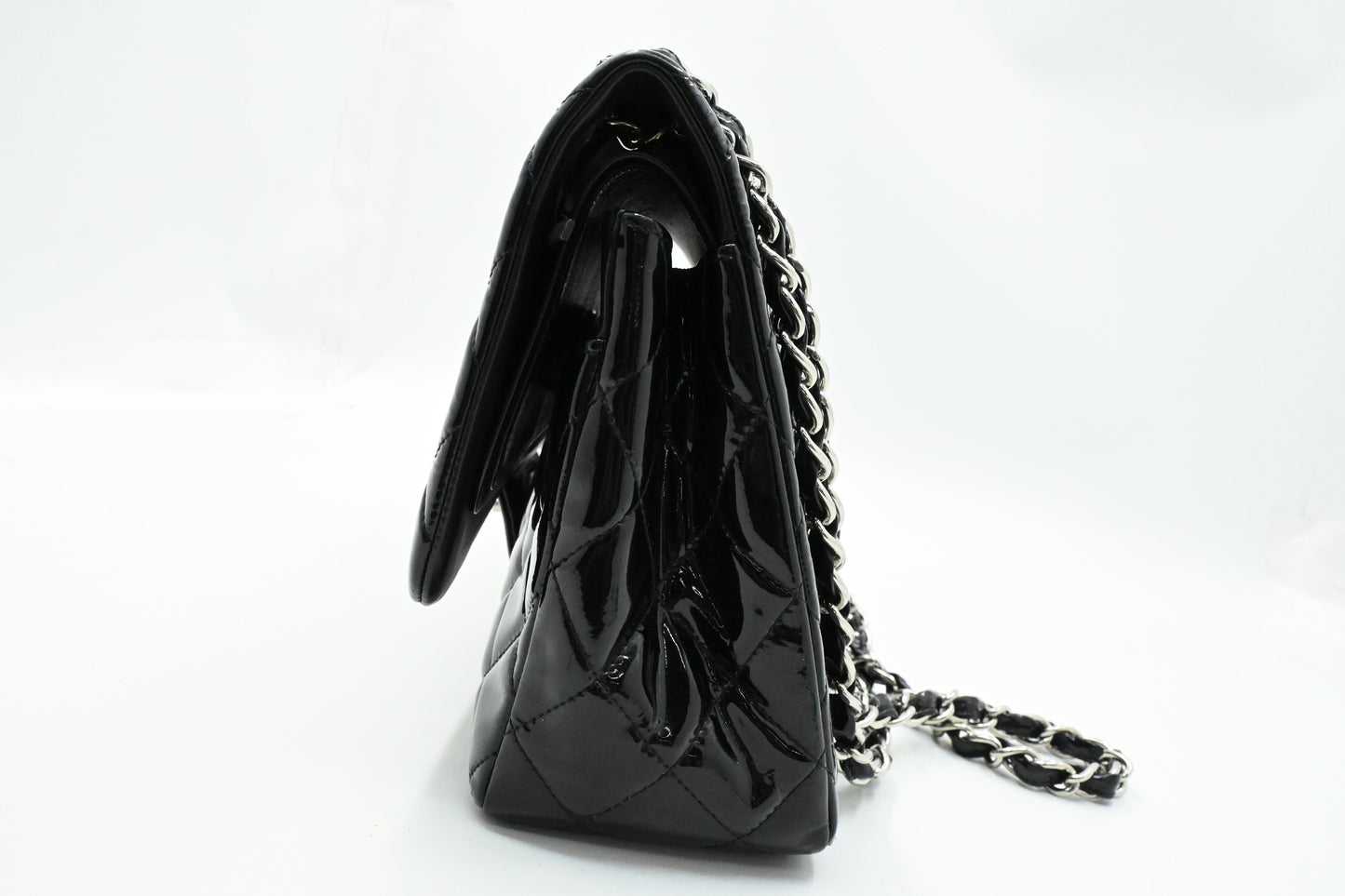 Chanel Jumbo Flap in Black Matelasse Patent Leather