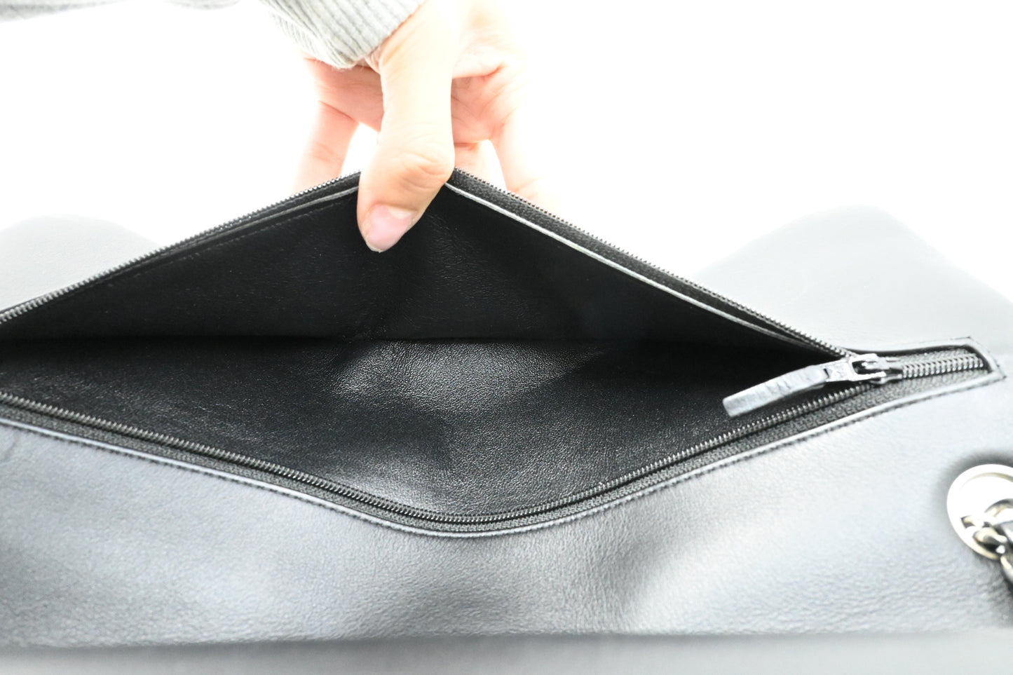 Chanel Jumbo Flap in Black Matelasse Patent Leather