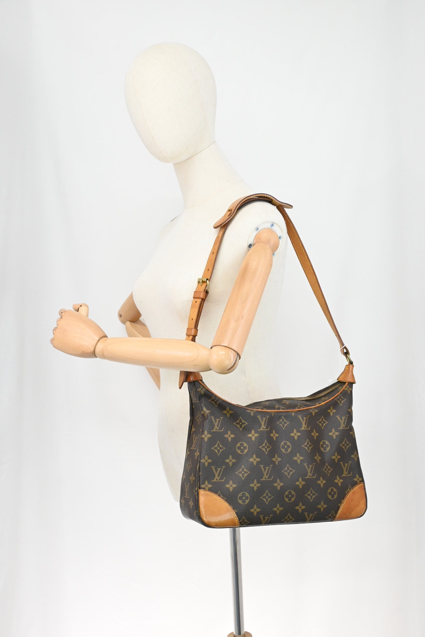 Louis Vuitton Boulogne 30 in Monogram Canvas