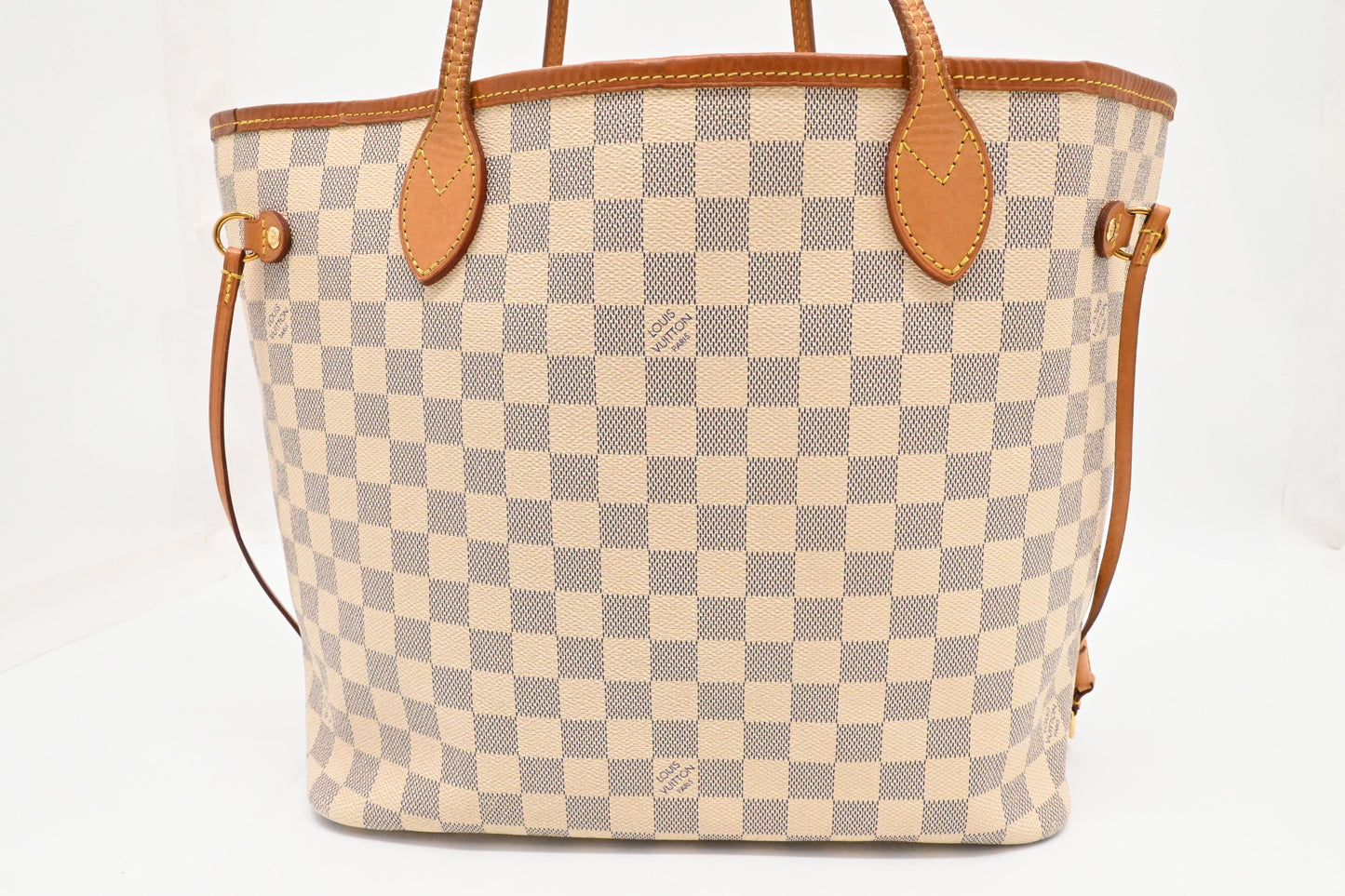 Louis Vuitton Neverfull MM in Damier Azur Canvas