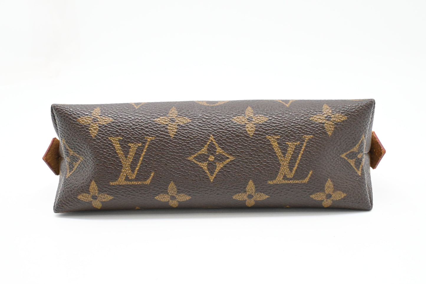 Louis Vuitton Pochette Cosmetique in Monogram Canvas