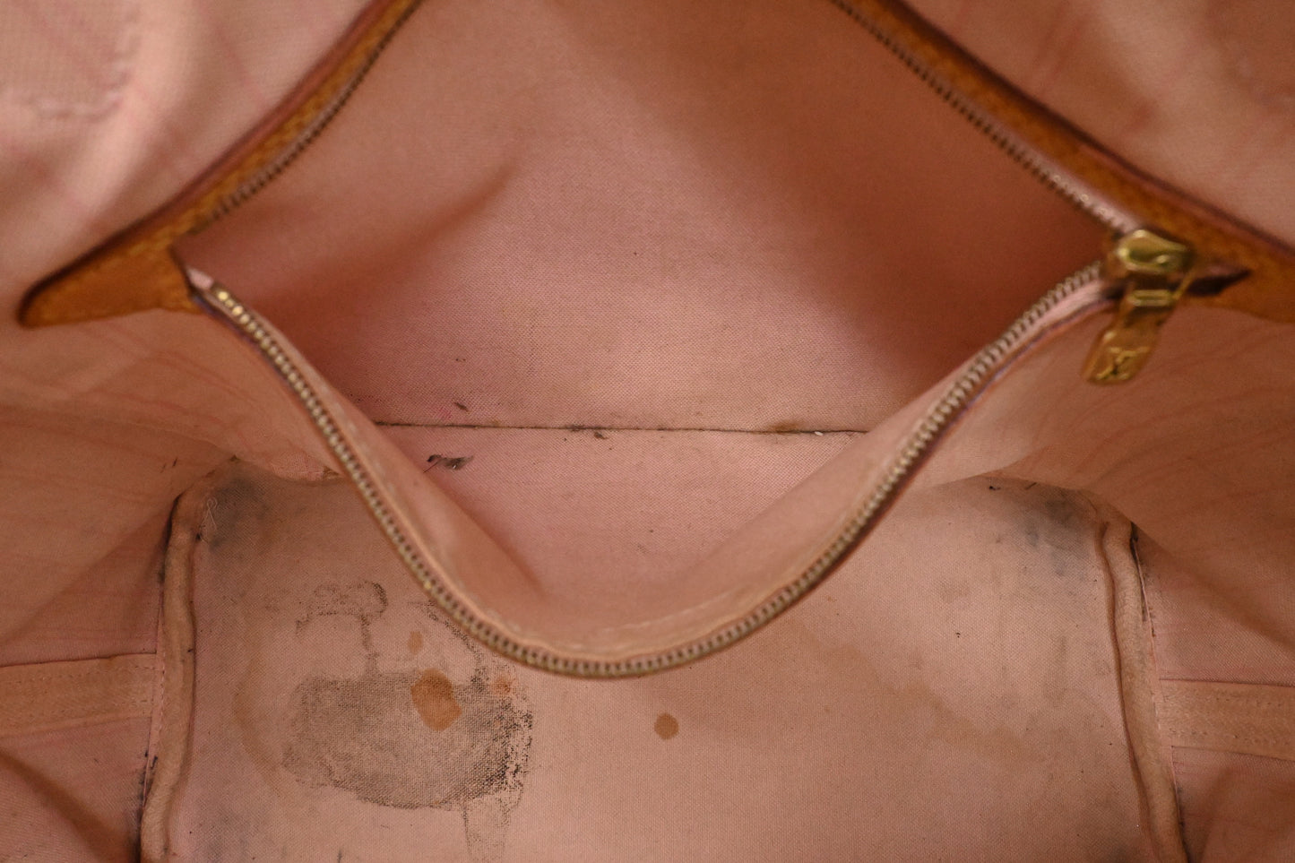 Louis Vuitton Neverfull MM in Damier Azur Canvas