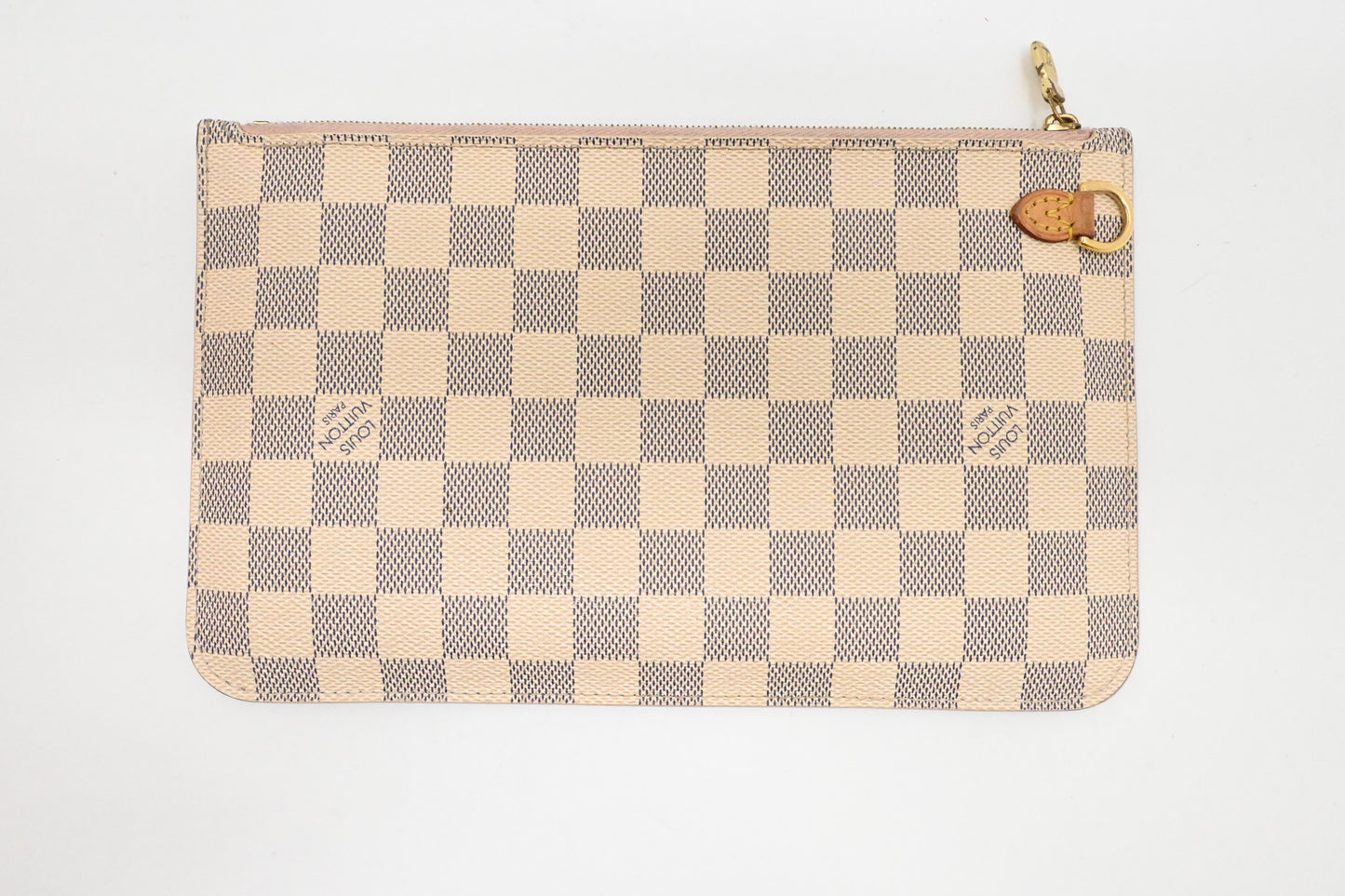Louis Vuitton Neverfull MM in Damier Azur Canvas