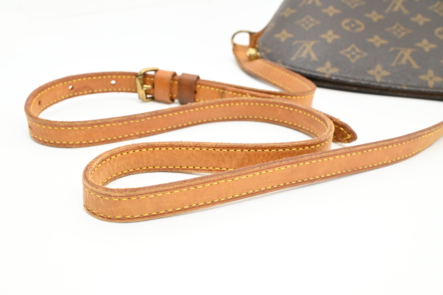 Louis Vuitton Drouot in Monogram Canvas