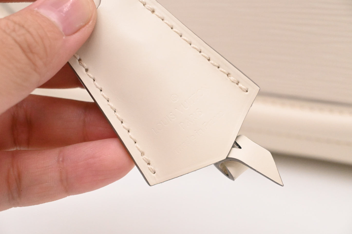 Louis Vuitton Bowling Montaigne PM in White Epi Leather