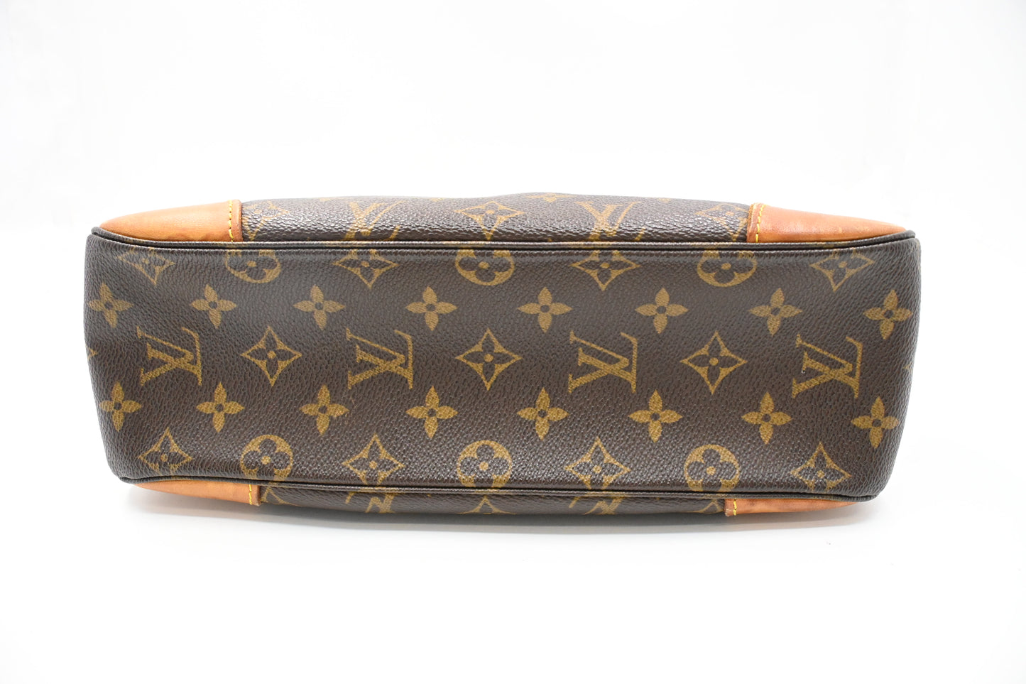 Louis Vuitton Boulogne 30 in Monogram Canvas