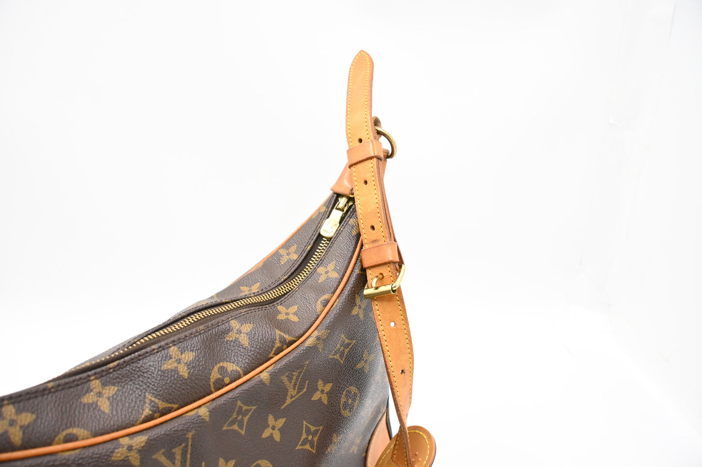 Louis Vuitton Boulogne 30 in Monogram Canvas